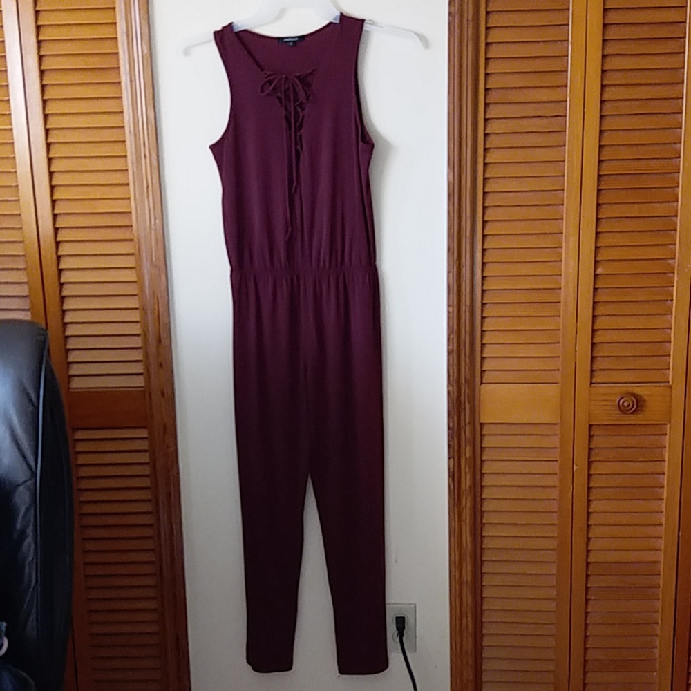 NWOT Jimpsuit Size Small